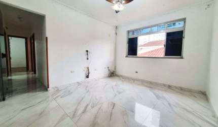 Apartamento com 3 dormitórios, À VENDA no Embaré.