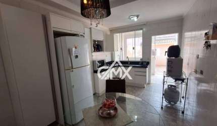 Casa com 4 dormitórios à venda, 140 m² por R$ 700.000,00 - Vila Larsen 1 - Londrina/PR