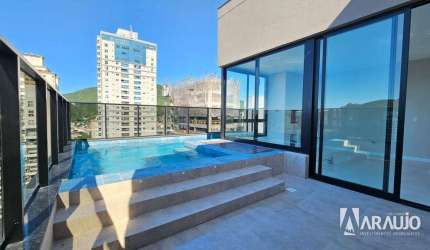 Cobertura triplex com 3 suítes na Fazenda em Itajaí