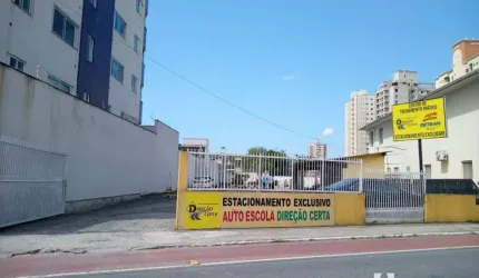 Terreno com 1010,5m² no Centro de Itajaí