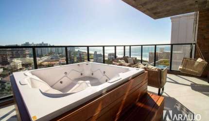Apartamento Duplex com 2 suítes e 1 dormitório na Praia Brava em Itajaí