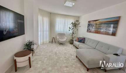 Apartamento mobiliado e decorado com 1 suíte e 2 dormitórios no Centro de Itajaí