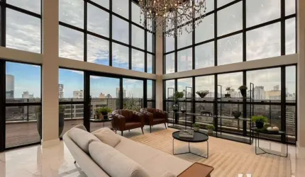 Cobertura mobiliada e finamente decorada com 520 m² no Centro de Itajaí
