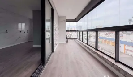 Apartamento com 3 suítes no Centro de Itajaí