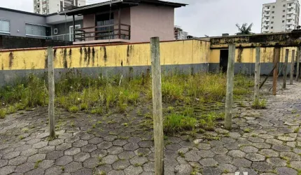 Terreno com 155m² no bairro São Judas em Itajaí