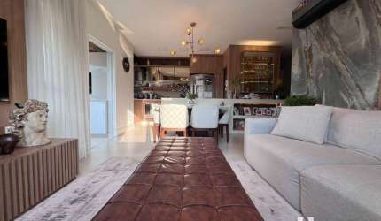 Apartamento mobiliado e equipado com 1 suíte e 2 dormitórios no bairro Fazenda em Itajaí