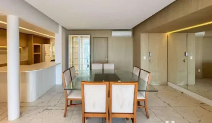 Apartamento mobiliado com 2 suítes e 1 dormitório no Centro de Itajaí