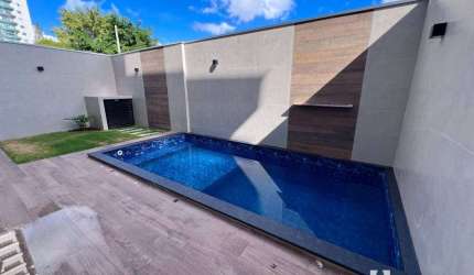 Apartamento Garden com Piscina privativa no Centro de Itajaí