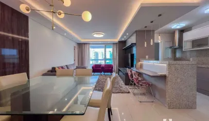 Apartamento mobiliado com 3 suítes no Centro de Itajaí