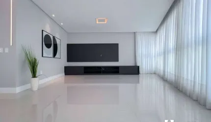 Apartamento semi mobiliado com 4 suítes no bairro Fazenda em Itajaí
