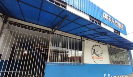 Galpão com 700m² no bairro Cordeiros em Itajaí