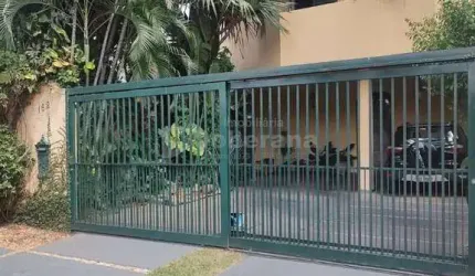 Casa em condomínio fechado com 4 quartos à venda no Bairro das Palmeiras, Campinas , 439 m2 por R$ 2.120.000