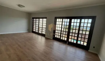 Casa à venda em Campinas, Jardim Santa Genebra.