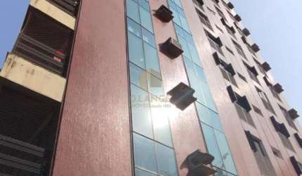 Apartamento à Venda no bairro Cambuí em Campinas
