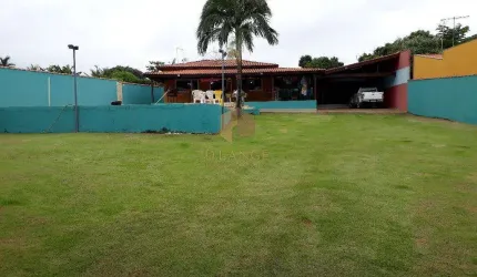 Chácara à venda no Condomínio Chácaras Itália em Cosmópolis