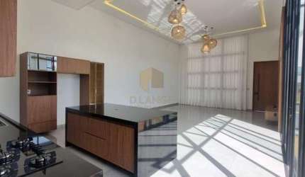Casa de Condomínio com 3 quartos à venda, 220m² - Parque Brasil 500