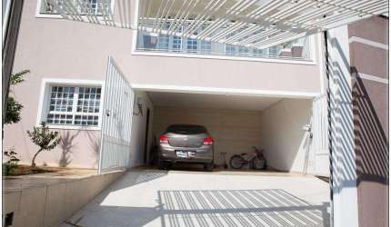 Casa à Venda no Jardim Nova Europa em Campinas SP