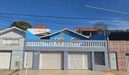 Casa à venda em Paulínia, Jardim Primavera, com 2 quartos, com 189 m²