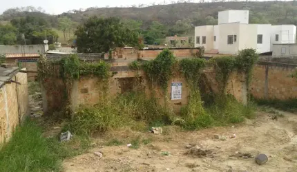 Terreno à venda no Residencial Lagoa, Betim  por R$ 170.000