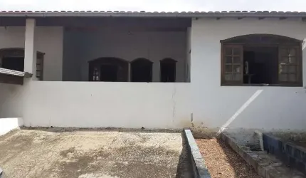 Casa de 02 quartos