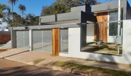 Casa 03 quartos em condomínio