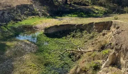 Fazenda em Mateus Leme