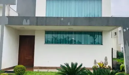 Casa em Condomínio Gran Royalle