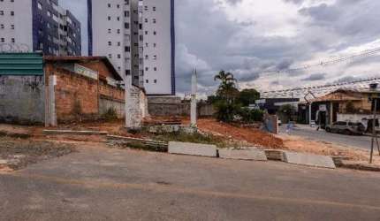 Terreno comercial à venda no Centro, Betim  por R$ 640.000