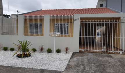 LINDA CASA EM SAO JOSE DOS PINHAIS