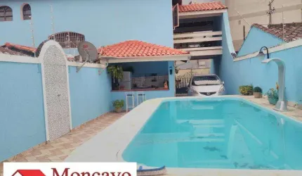 Sobrado com piscina e espaço gourmet-troca imóvel SJC- Centro