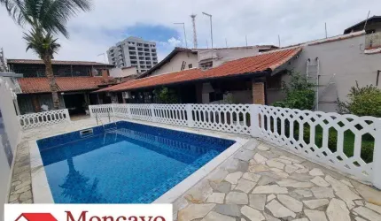 Sobrado em excelente localização, perto do mar - Praia Palmeira