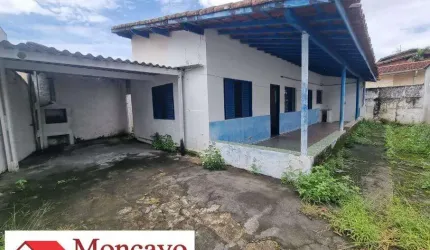 Casa precisando de reforma - lote com 570 ms² -Região comercial