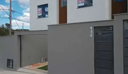 Casa com 3 quartos à venda na Rua Oito, Novo Centro, Santa Luzia por R$ 450.000