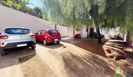 Casa em lote de 340m² com 3 quartos à venda, 340 m² por R$ 955.000 - Trevo - Belo Horizonte/MG