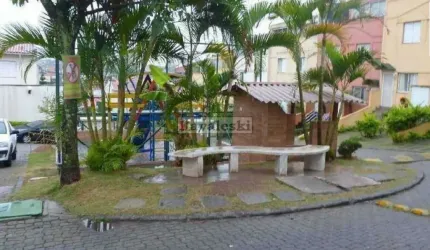 CASA EM CONDOMINIO FECHADO