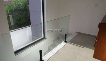 Casa com 2 Quartos e 2 banheiros à Venda, 107 m²