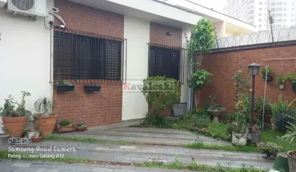 Casa Térrea Próximo Metrô Alto Ipiranga- 3 dormitórios 4 vagas - Quintal grande-