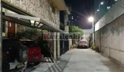 Casa Térrea de Vila Fechada Próx Metrô Sacomã / 2 dormitórios / 4 vagas /Quintal