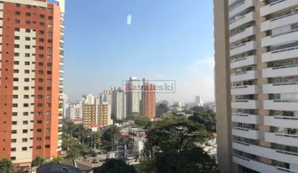 Apartamento com 2 Quartos e 2 banheiros à Venda, 76 m²