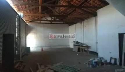Comercial a Venda 180m2