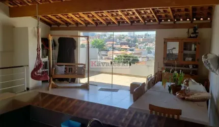 Excelente sobrado! Oportunidade...