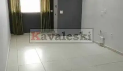 Excelente sobrado no Moinho Velho