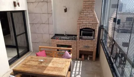 Cobertura 210 m², 3 dormitórios, 1 suíte, 3 vagas cobertas fixas demarcadas!