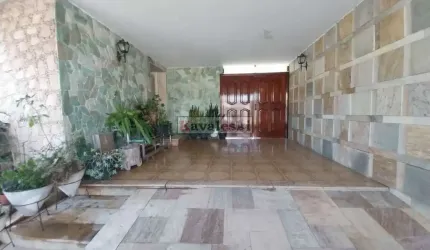Casa com 4 quartos à venda na Rua Araxás, --, Jardim da Saude, São Paulo, 349 m2 por R$ 2.100.000