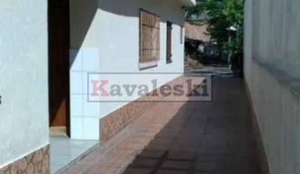 Casa Térrea Miolo Ipiranga - 2 dormitórios 10 vagas - quintal enorme - Oportunidade