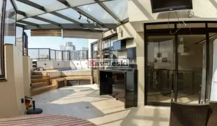 Cobertura 230 metros com 3 suites e 3 vagas mobiliada na Rua Chaga Santos - Saúde.