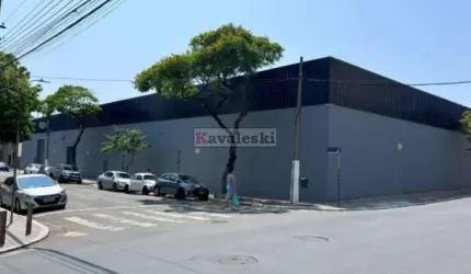 GALPÃO A VENDA 3300M²  CAMBUCI