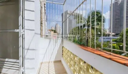 ** Excelente sobrado para a locação COMERCIAL próximo ao metrô Paraíso.