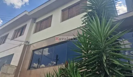 ** Lindo sobrado a venda próximo à Avenida do Cursino.