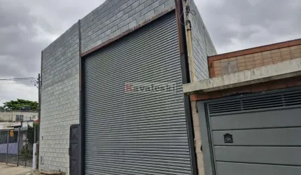 ** Galpão em reforma para a locação da região do Ipiranga.